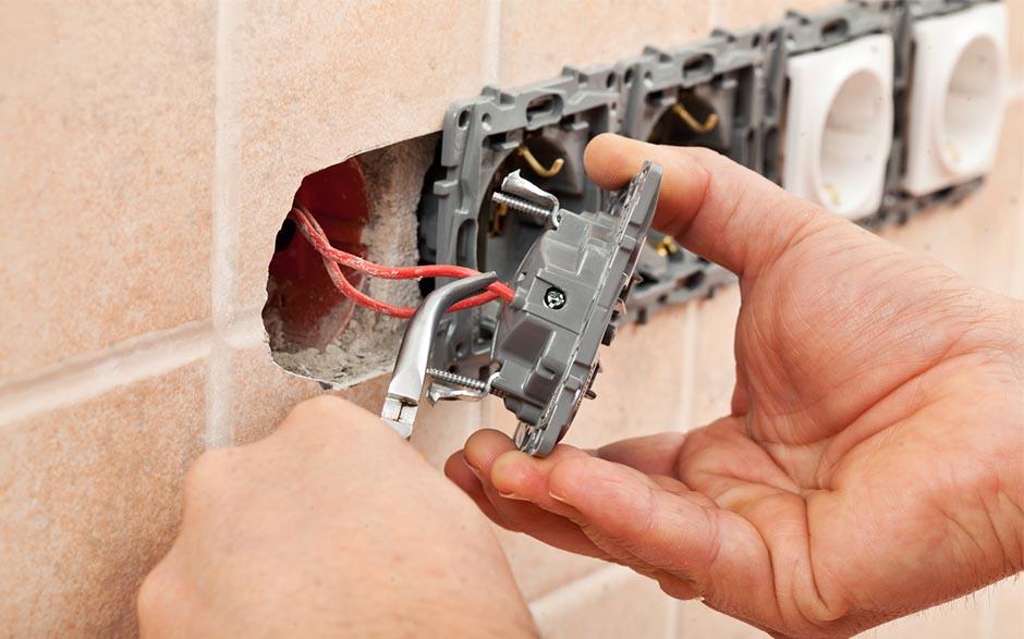 tarif électricien bâtiment Coubron