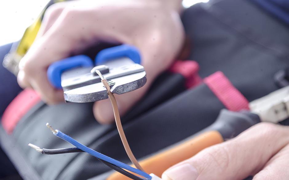 électricien urgence Paris 8